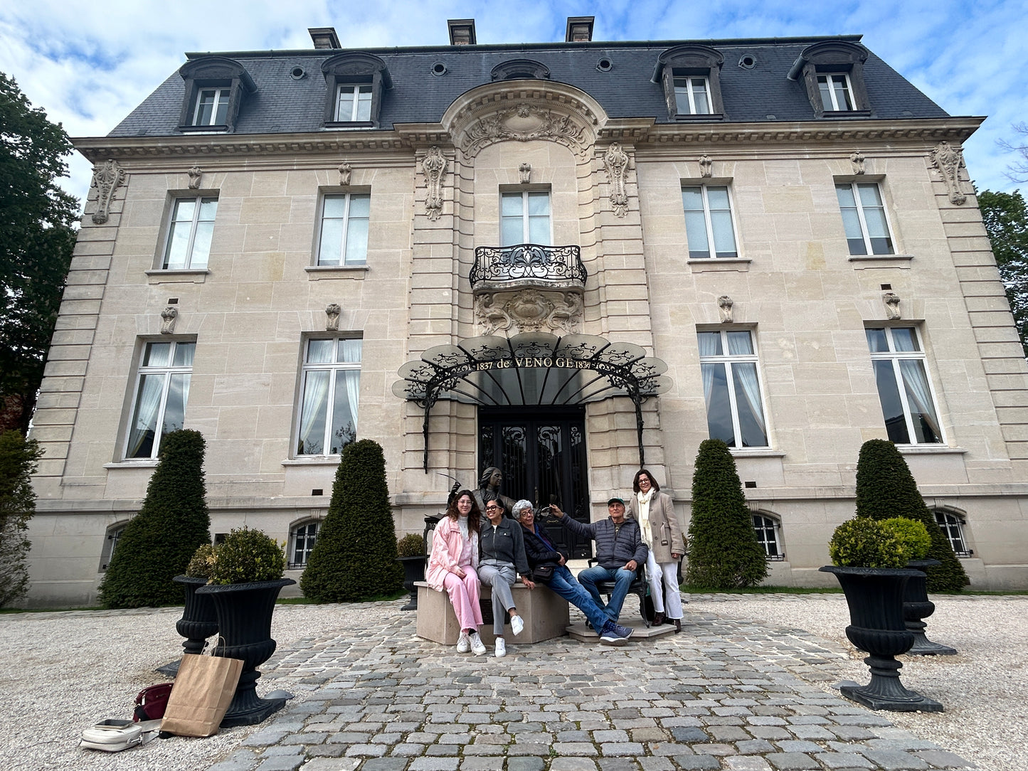 Epernay: Descubra a Avenue de Champagne & Visita a um Produtor Local